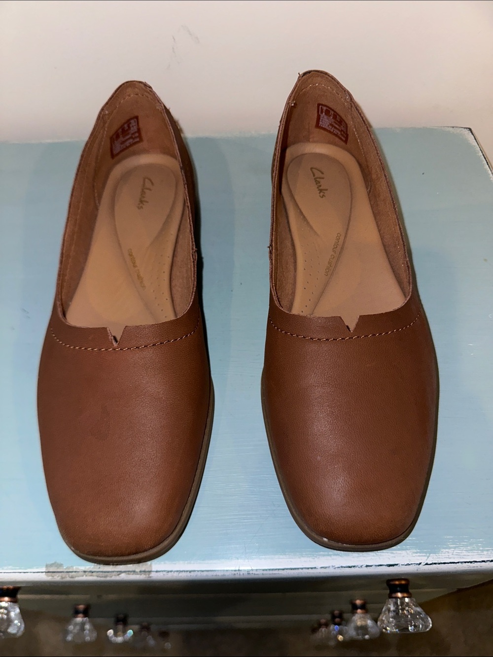 Clarks Women's Chestnut Brown Leather Slip-On Loafers